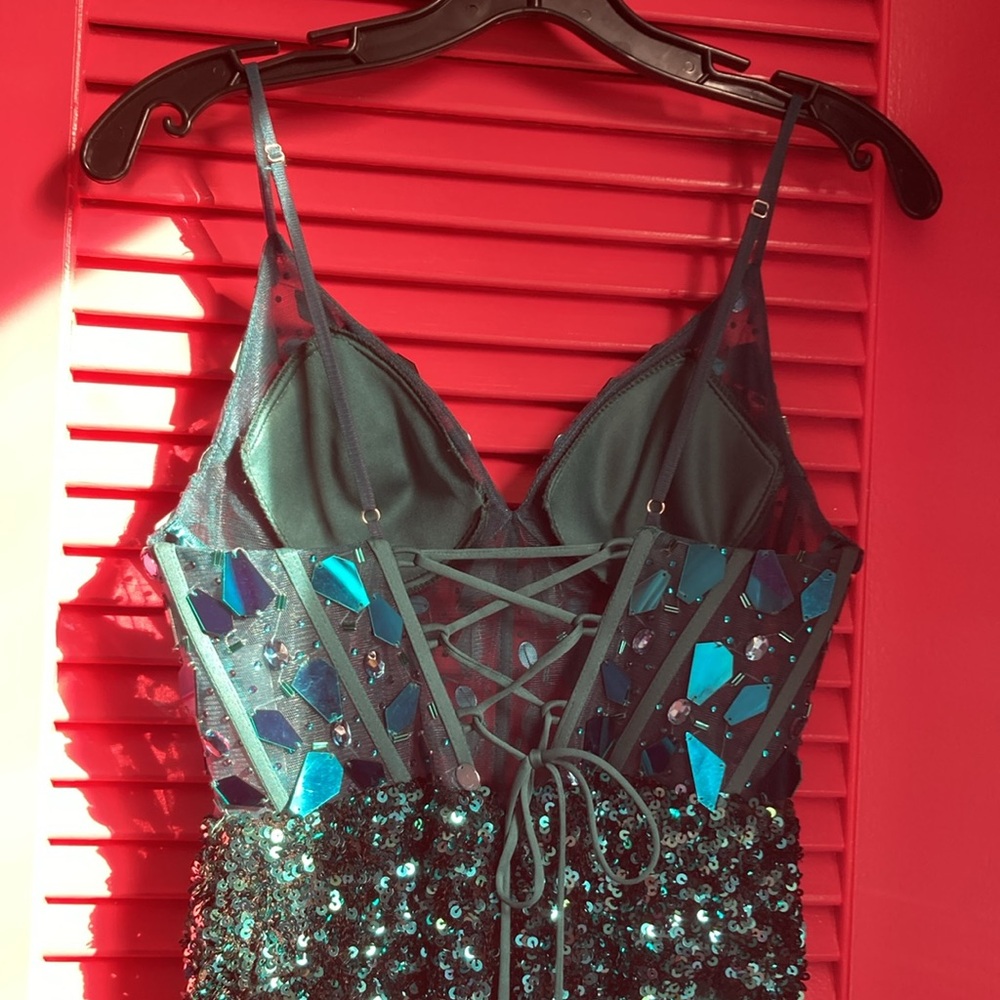 JASZ COUTURE PROM DRESS SIZE 4 - Picture 8 of 15
